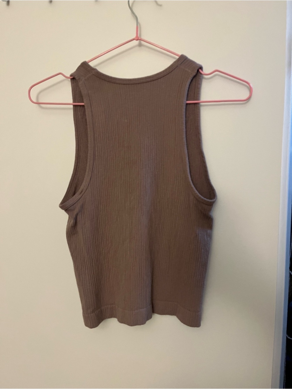 sleeveless top bundle - Picture 7 of 10